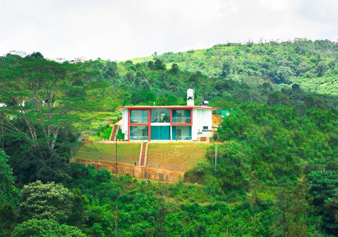 Hidden Valley Hill View Cottage Vagamon By Voye Homes Bagian luar foto