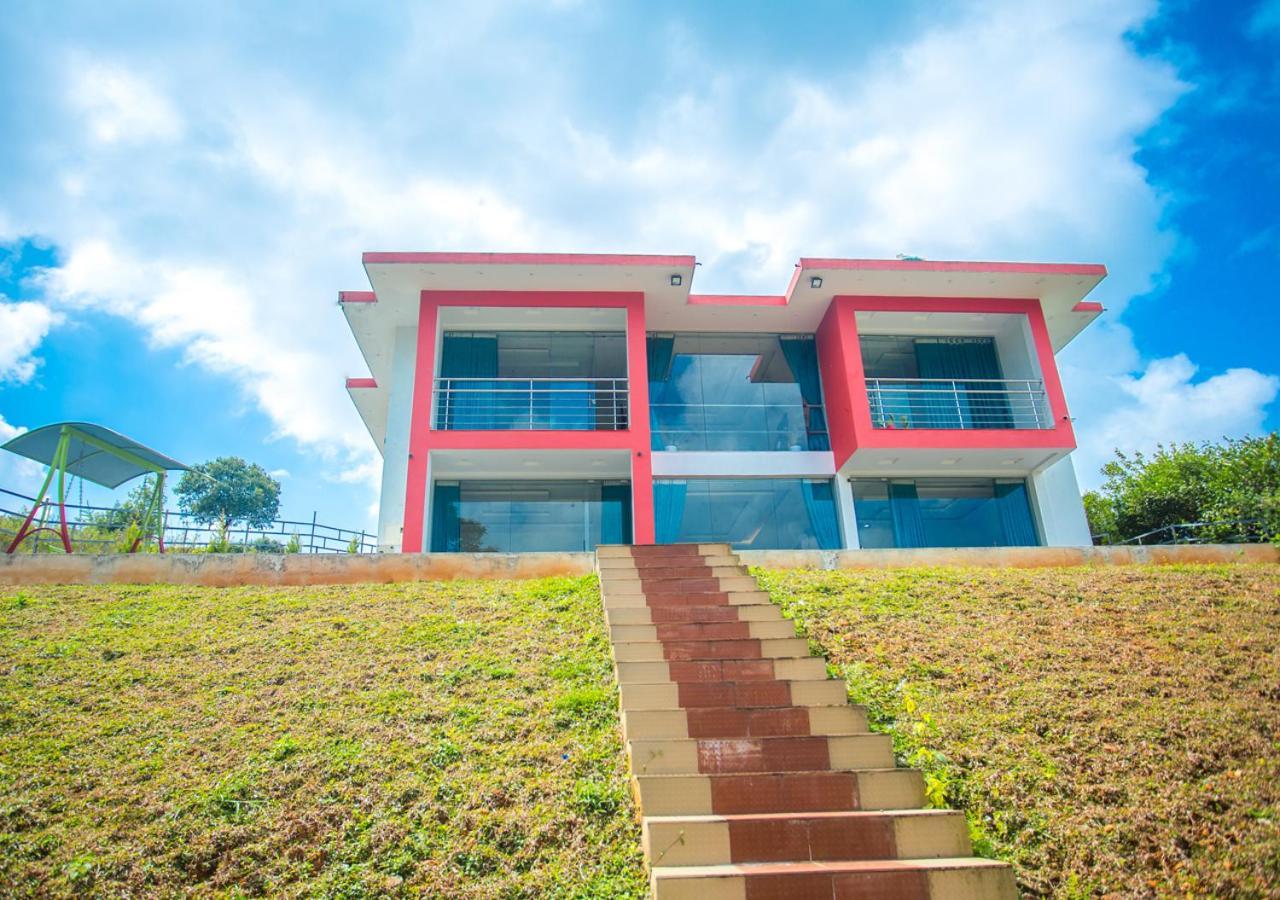 Hidden Valley Hill View Cottage Vagamon By Voye Homes Bagian luar foto